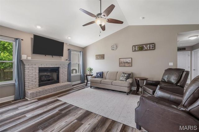 219 Niagra Drive, Wentzville, MO 63385