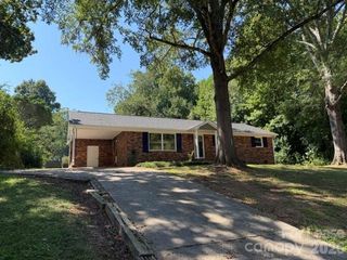 3309 Rollingwood Drive, Gastonia, NC 28052