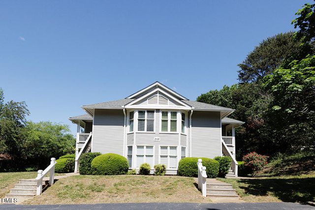 2831 Edridge Court 202, Raleigh, NC 27612