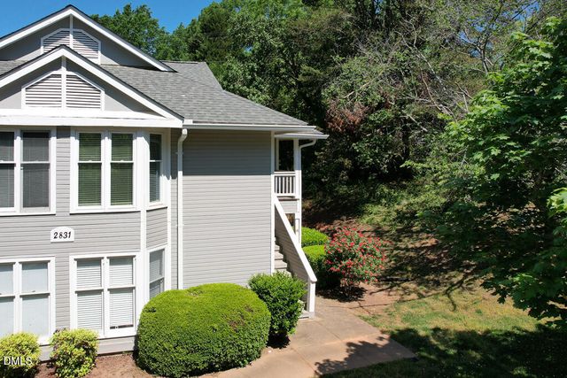 2831 Edridge Court 202, Raleigh, NC 27612