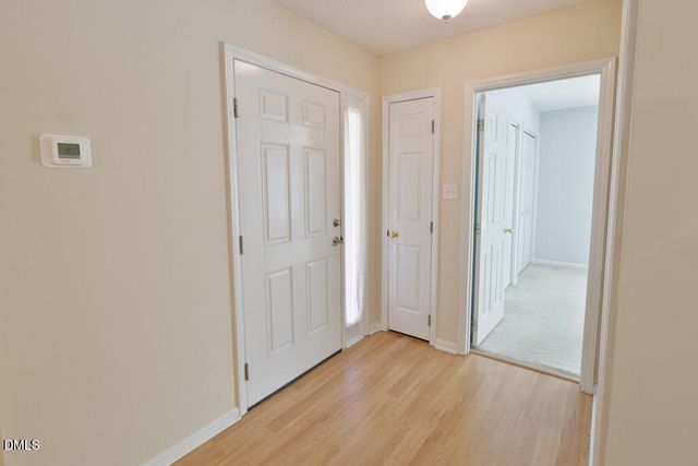 2831 Edridge Court 202, Raleigh, NC 27612