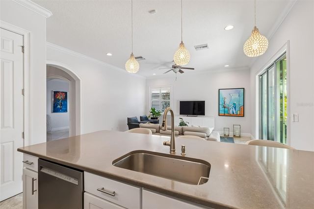 3610 E CLARK CIRCLE, Tampa, FL 33629