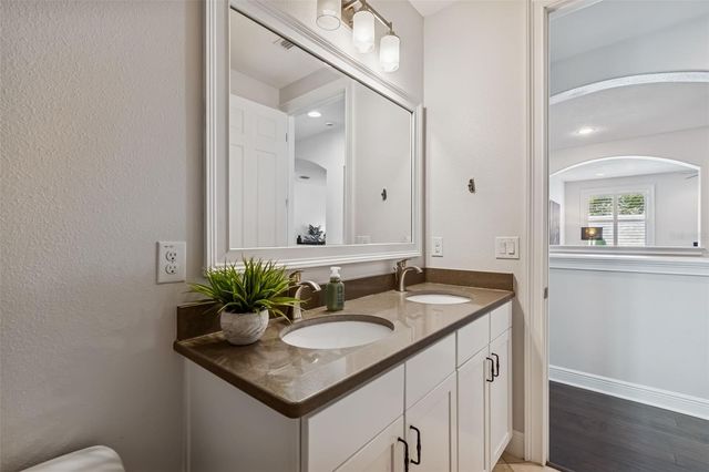 3610 E CLARK CIRCLE, Tampa, FL 33629