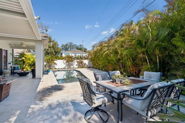 3610 E CLARK CIRCLE, Tampa, FL 33629