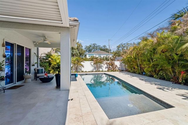 3610 E CLARK CIRCLE, Tampa, FL 33629