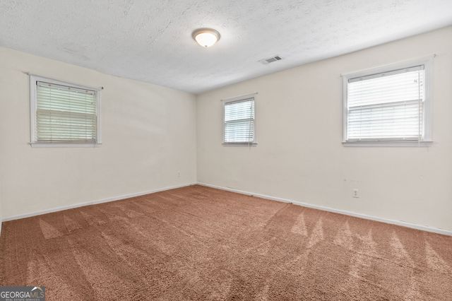 124 Hickory Drive, Peachtree City, GA 30269