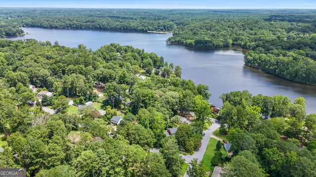 124 Hickory Drive, Peachtree City, GA 30269