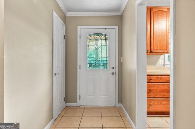 124 Hickory Drive, Peachtree City, GA 30269