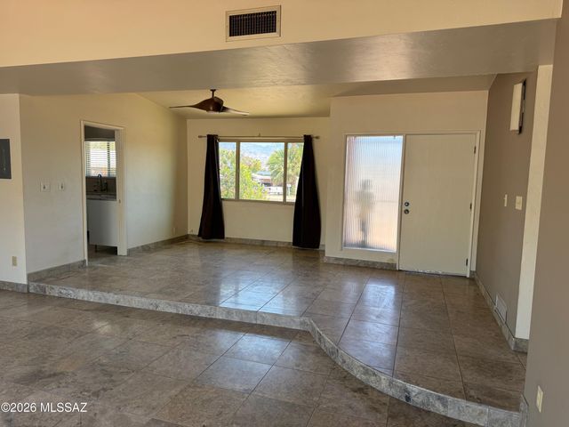 6902 E 2nd Street, Tucson, AZ 85710