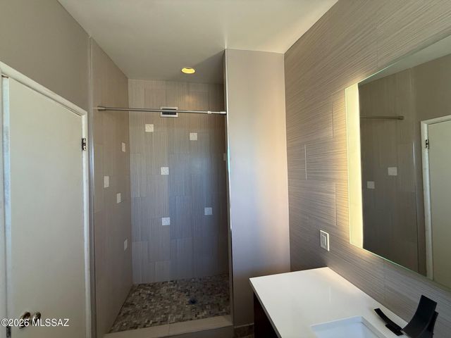 6902 E 2nd Street, Tucson, AZ 85710