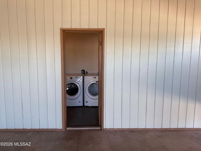 6902 E 2nd Street, Tucson, AZ 85710