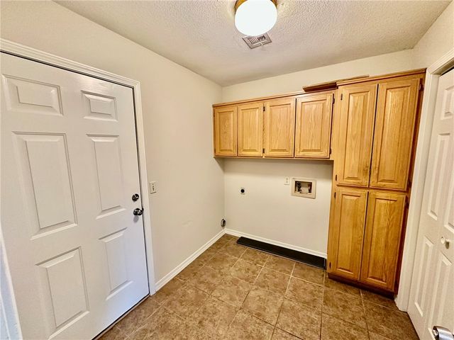 2311 W Willow Street, Rogers, AR 72756
