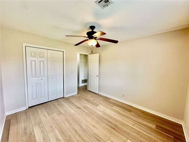 2311 W Willow Street, Rogers, AR 72756