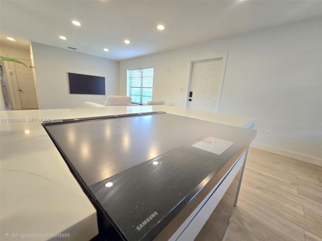 3131 SW 117th Ct, Miami, FL 33175