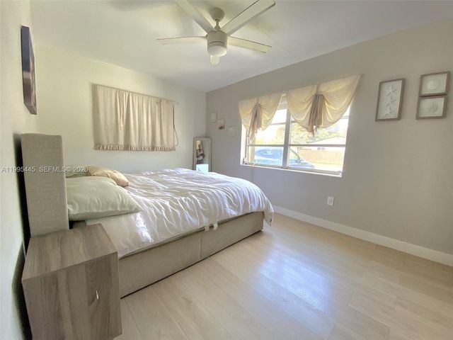 3131 SW 117th Ct, Miami, FL 33175