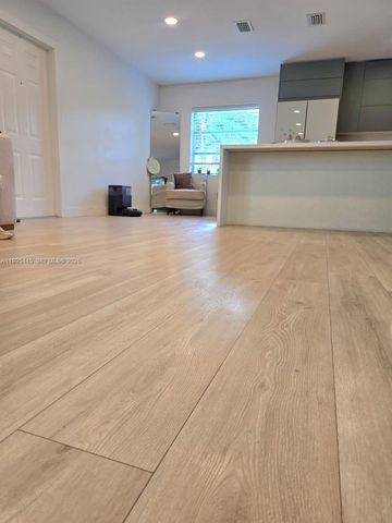 3131 SW 117th Ct, Miami, FL 33175