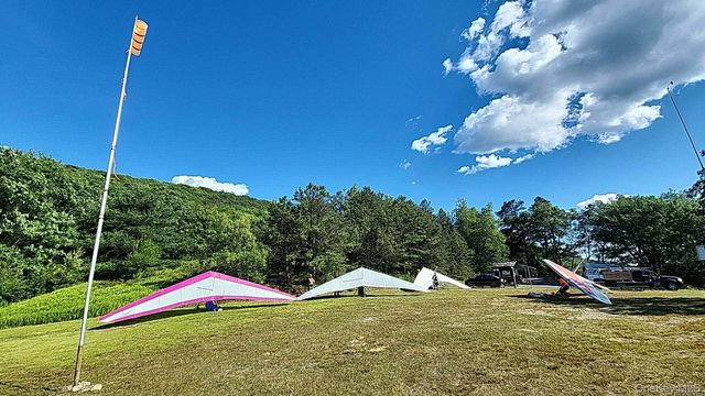 80 Hang Glider Road, Ellenville, NY 12428