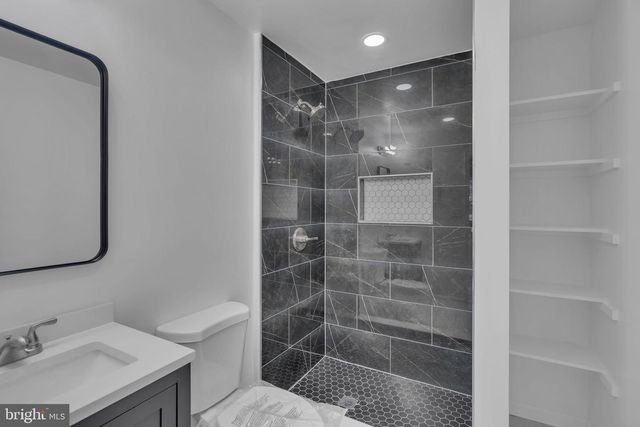 1011 HANSON ST, Annapolis, MD 21403