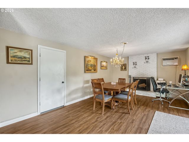 12201 Se 11TH St, Vancouver, WA 98683