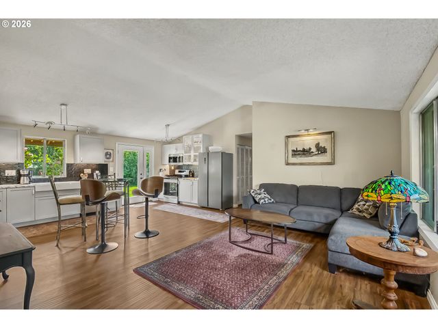 12201 Se 11TH St, Vancouver, WA 98683