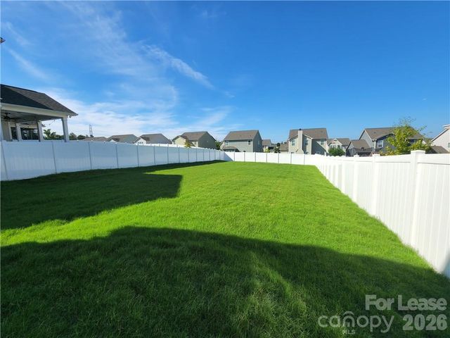 4925 Grace View Drive, Pineville, NC 28134