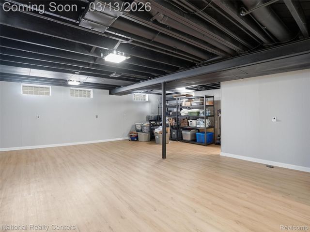 2266 Robina Avenue, Berkley, MI 48072