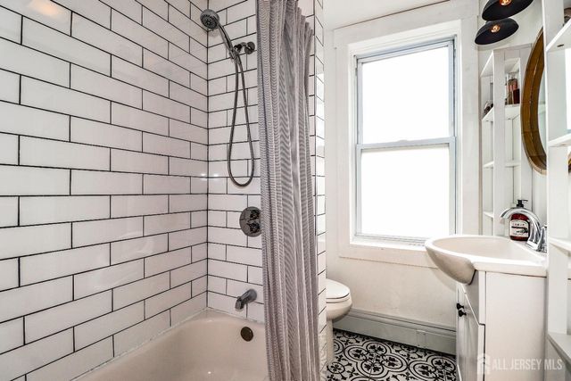 360 Fairview Avenue, Dunellen, NJ 08812