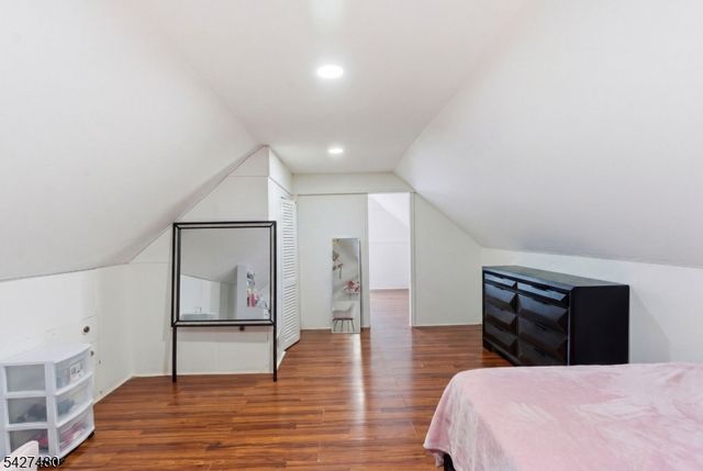 1 Park Pl, North Brunswick Twp., NJ 08902