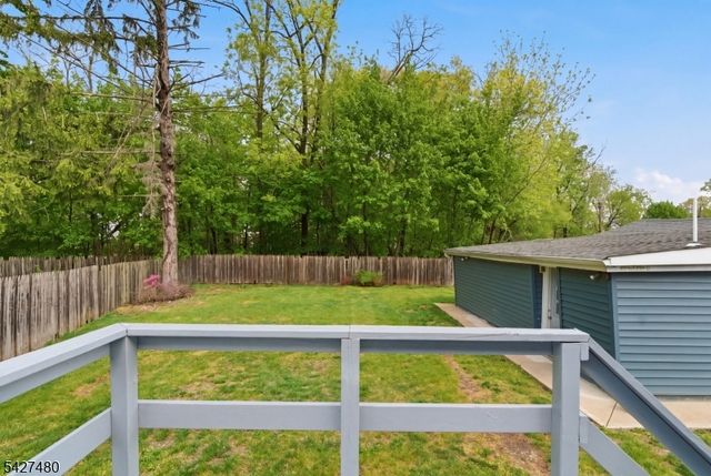 1 Park Pl, North Brunswick Twp., NJ 08902