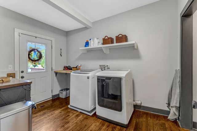 1330 Pennock Ave, Nashville, TN 37207