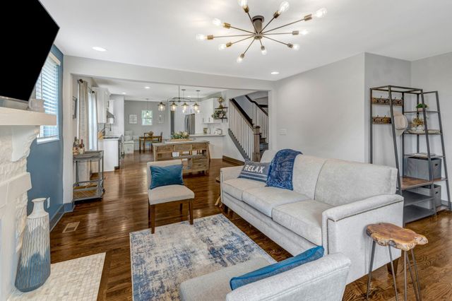 1330 Pennock Ave, Nashville, TN 37207
