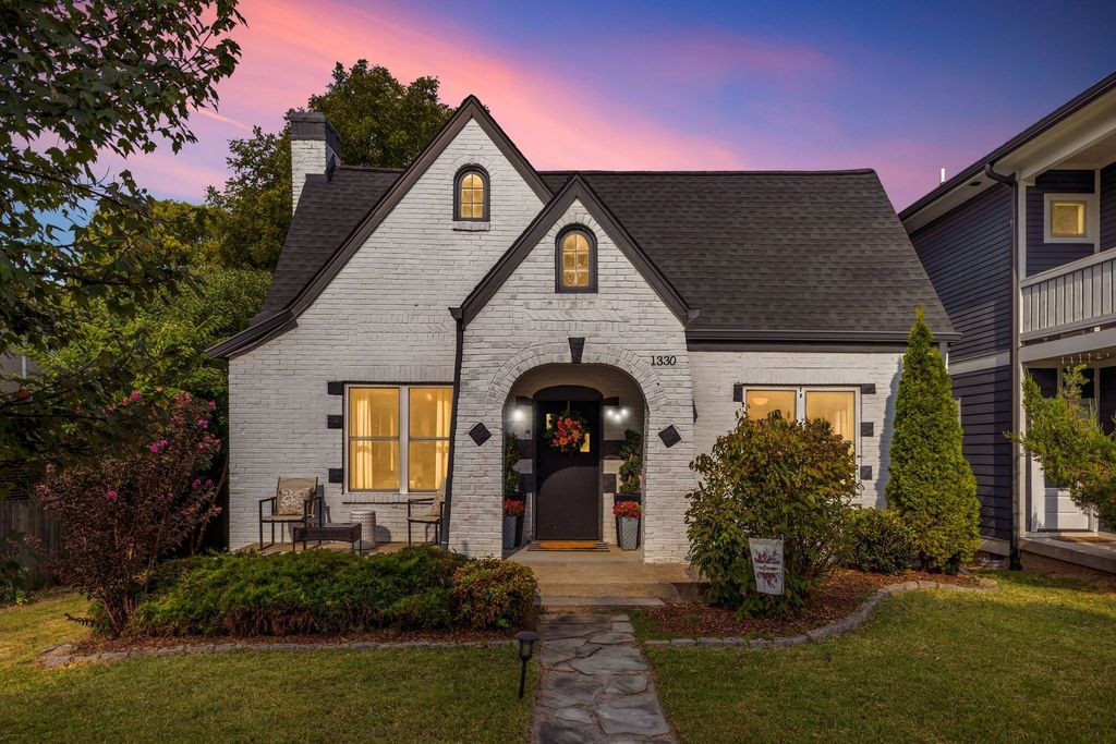 1330 Pennock Ave, Nashville, TN 37207