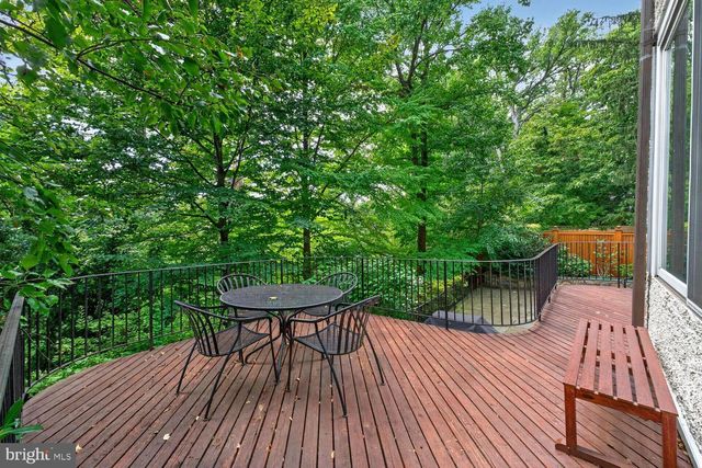 3214 NEWARK ST NW, Washington, DC 20008