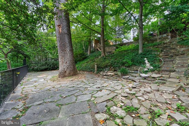 3214 NEWARK ST NW, Washington, DC 20008