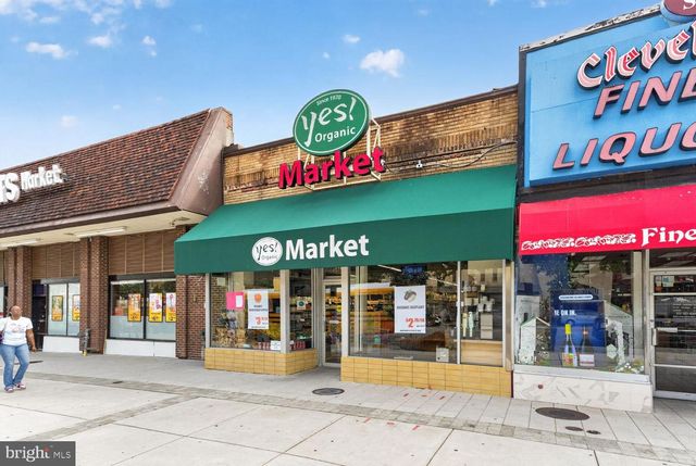 3214 NEWARK ST NW, Washington, DC 20008