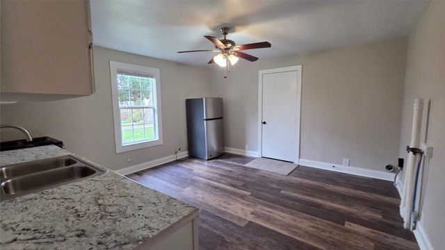 1129 Boone Street, Bossier City, LA 71112
