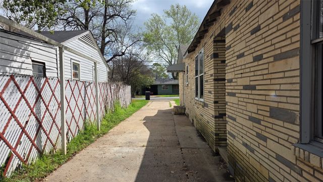 1129 Boone Street, Bossier City, LA 71112