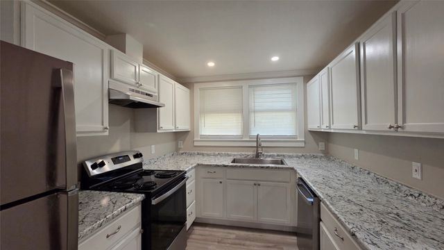 1129 Boone Street, Bossier City, LA 71112