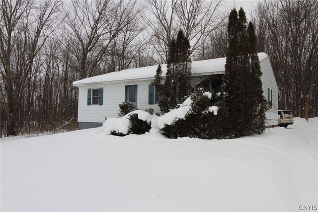 1564 County Route 12, Hastings, NY 13036