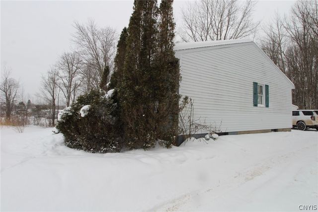 1564 County Route 12, Hastings, NY 13036