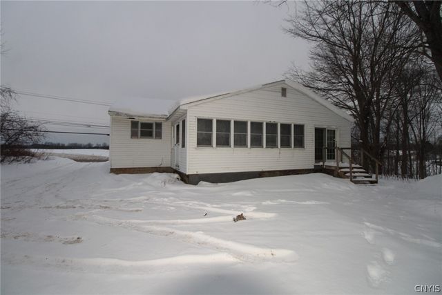 1564 County Route 12, Hastings, NY 13036