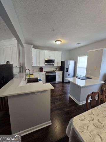 1090 Kilmington Court 8, Alpharetta, GA 30009