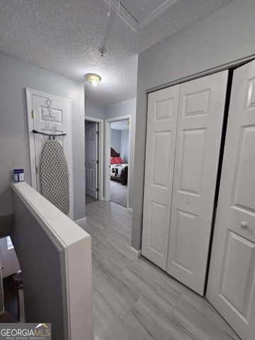 1090 Kilmington Court 8, Alpharetta, GA 30009