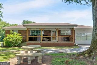 2410 Hall Station Road NW, Adairsville, GA 30103