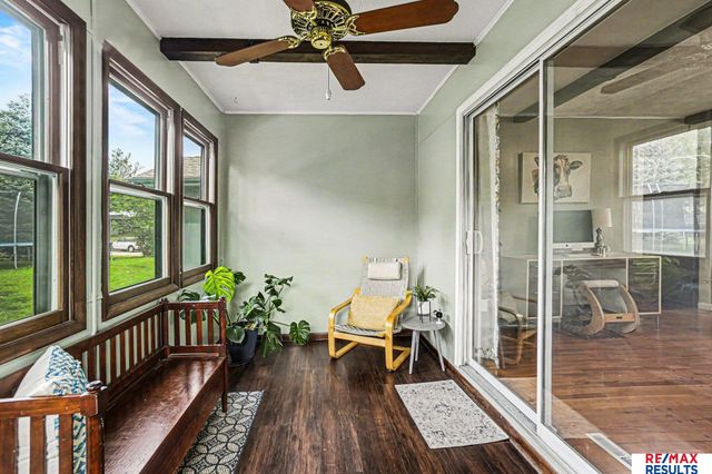 808 Hogan Drive, Papillion, NE 68046