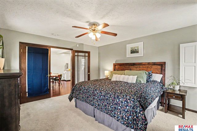 808 Hogan Drive, Papillion, NE 68046