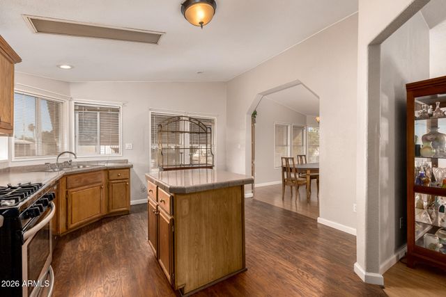 2650 W UNION HILLS Drive 135, Phoenix, AZ 85027