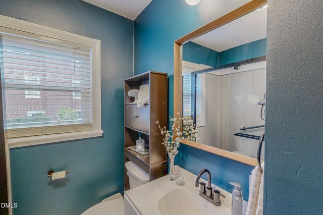 421 W Gordon Street, Roxboro, NC 27573