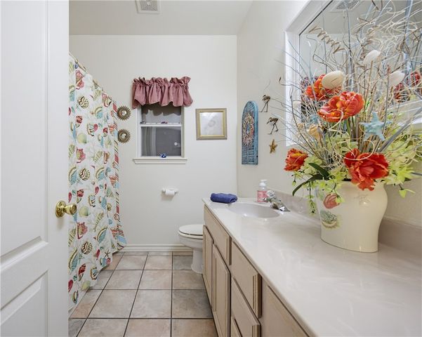 13802 Sea Horse Ave, Corpus Christi, TX 78418