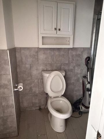 16220 Tuskegee Airmen Way, Jamaica, NY 11433